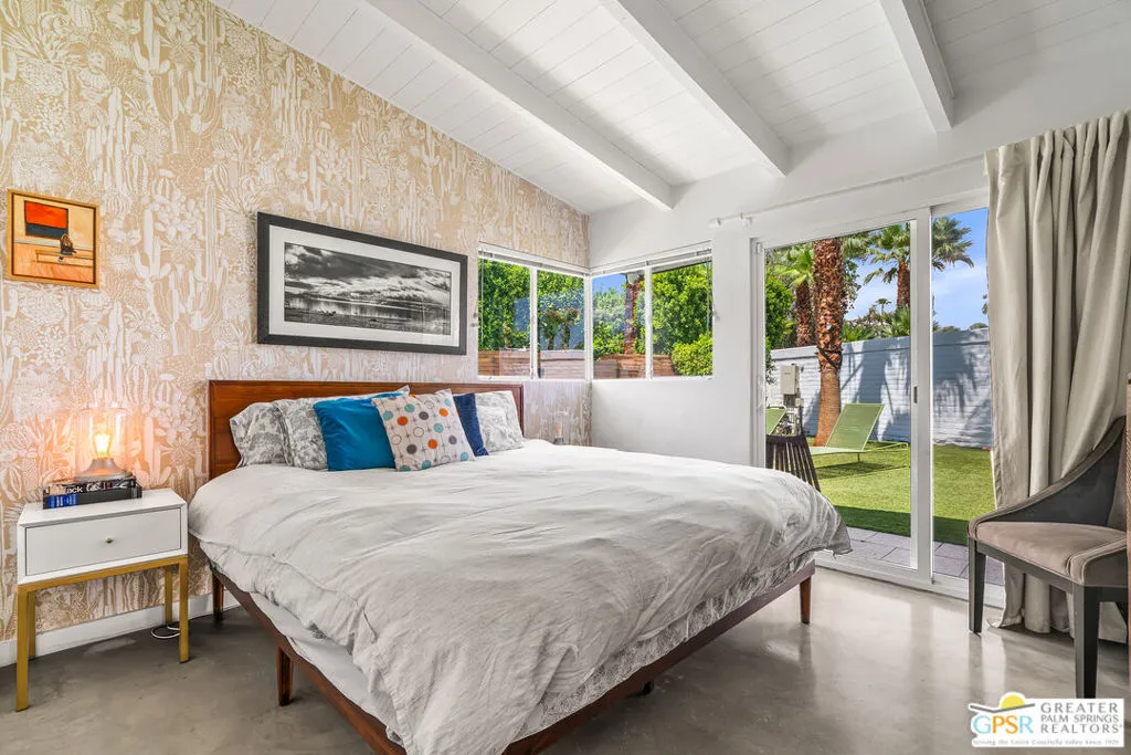 1655 Tamarisk Road, Palm Springs, California 92262 home-pic-24